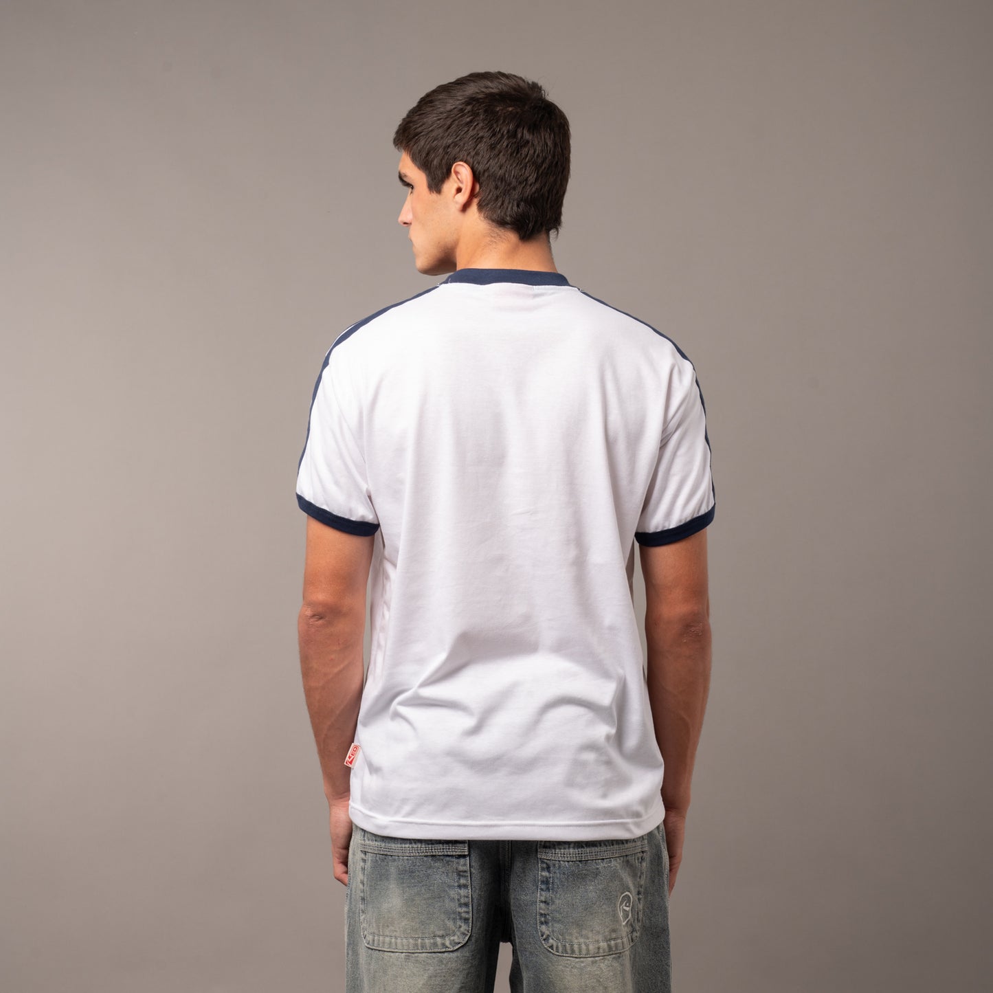 Remera Pedro White/Navy Blue