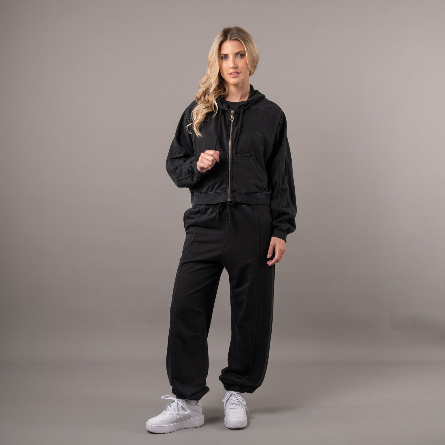 Campera Canguro Player One Black