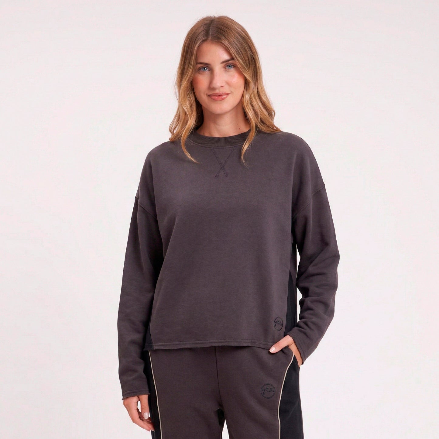 Buzo Pardos Dark Grey