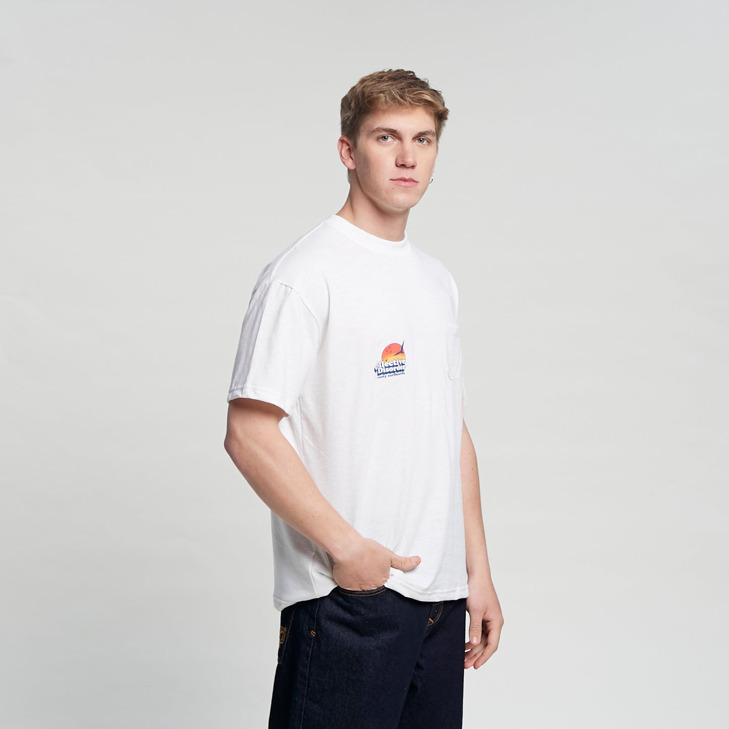 Remera Mc Lockers Tee Off White