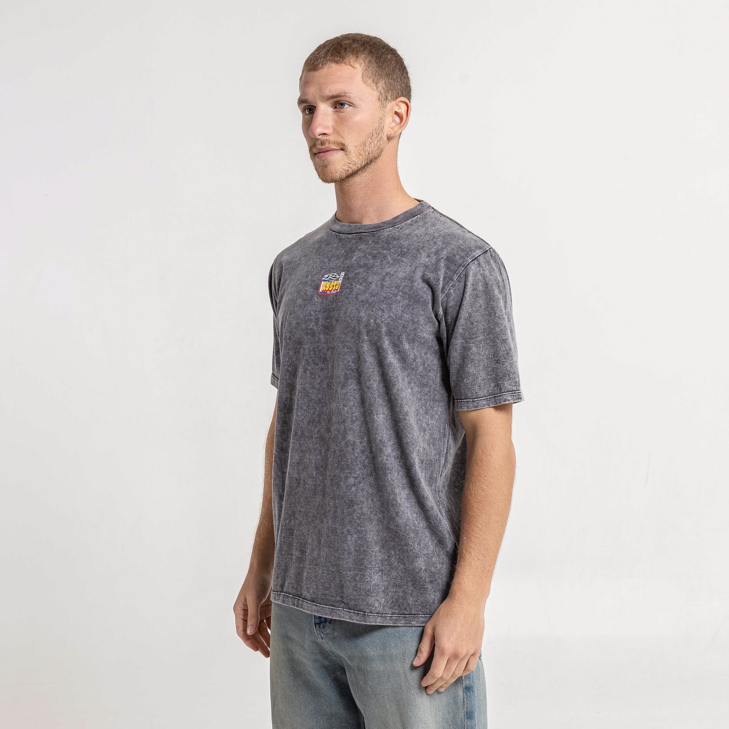 Remera Patching Process Black