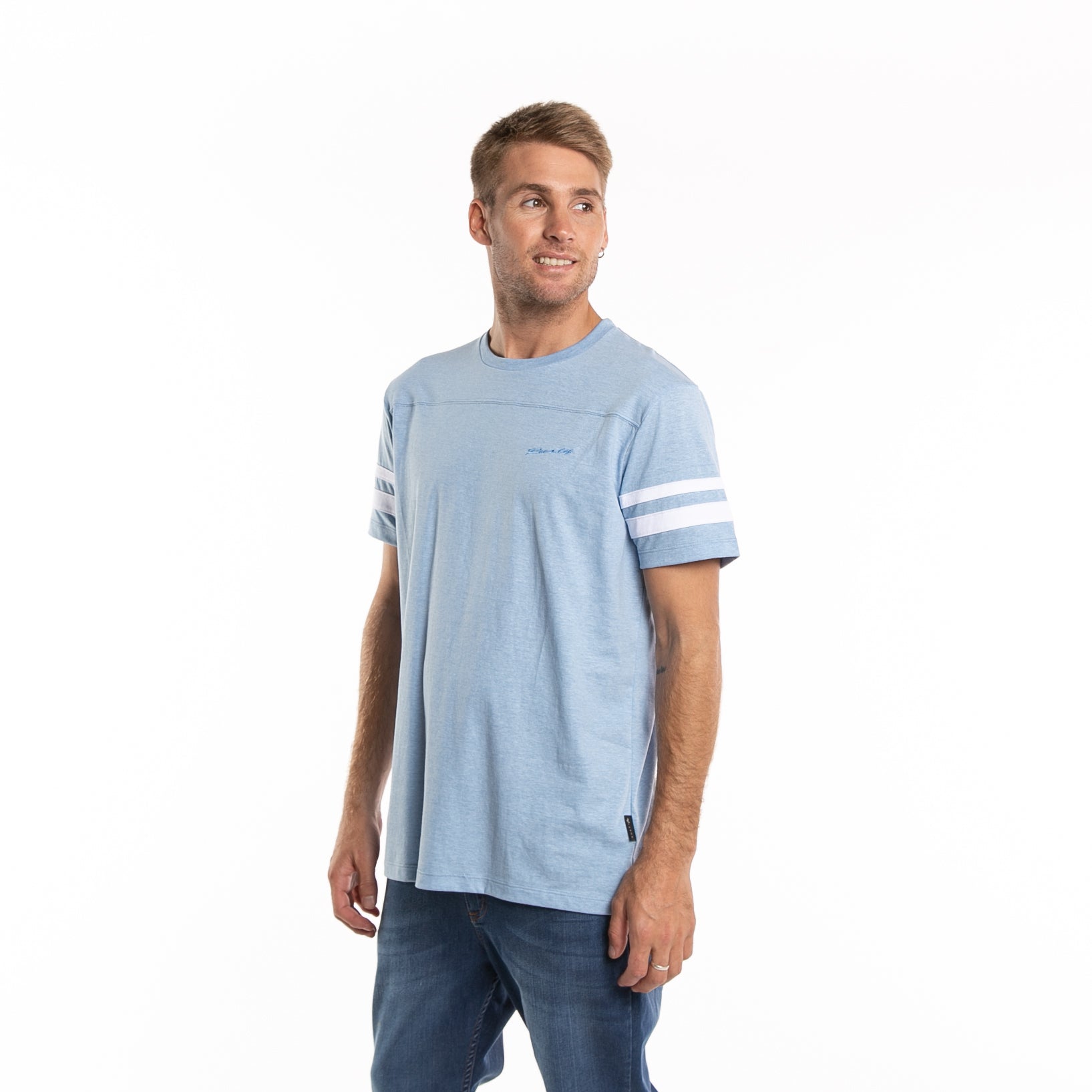 Remera Mc Walking Light Blue