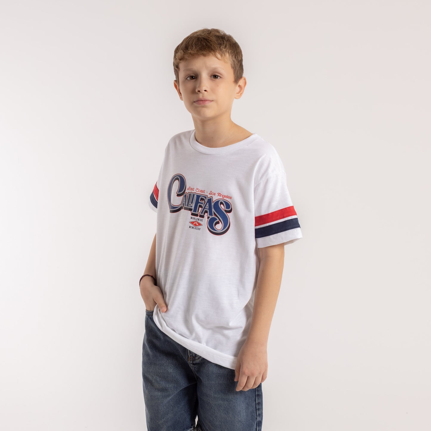 Remera Welcome To Califas Junior Off White