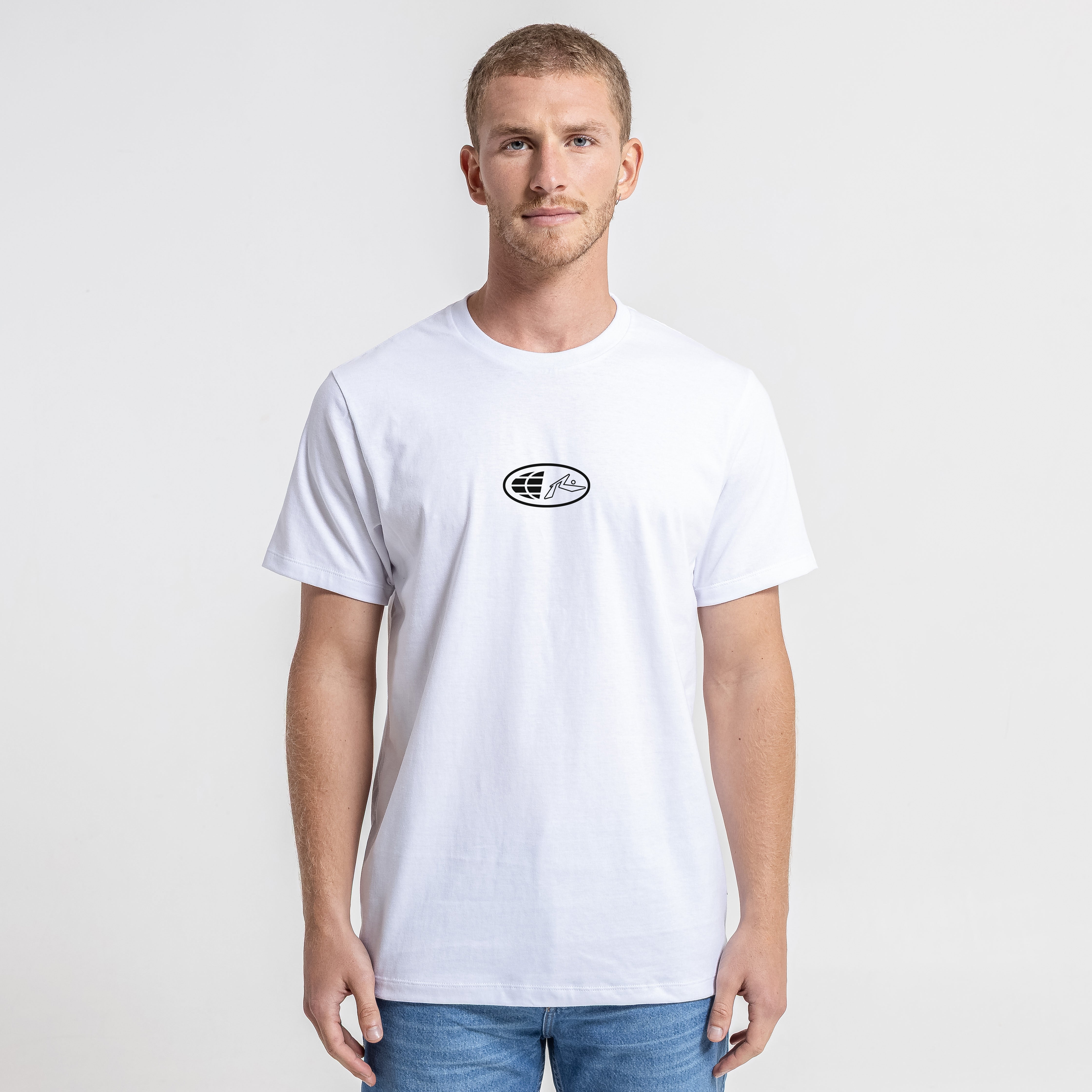 Remera Outer There White