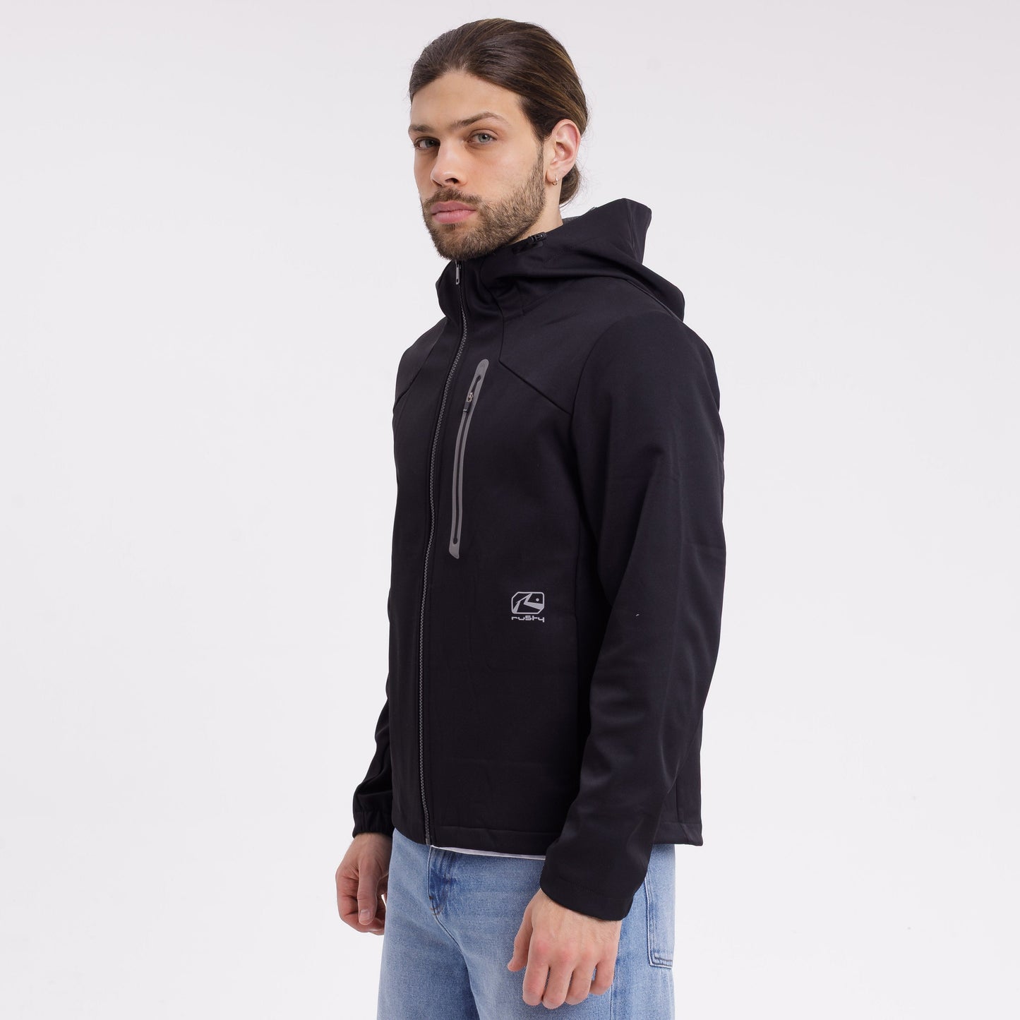 Campera Liviana Requiem Softshell Black
