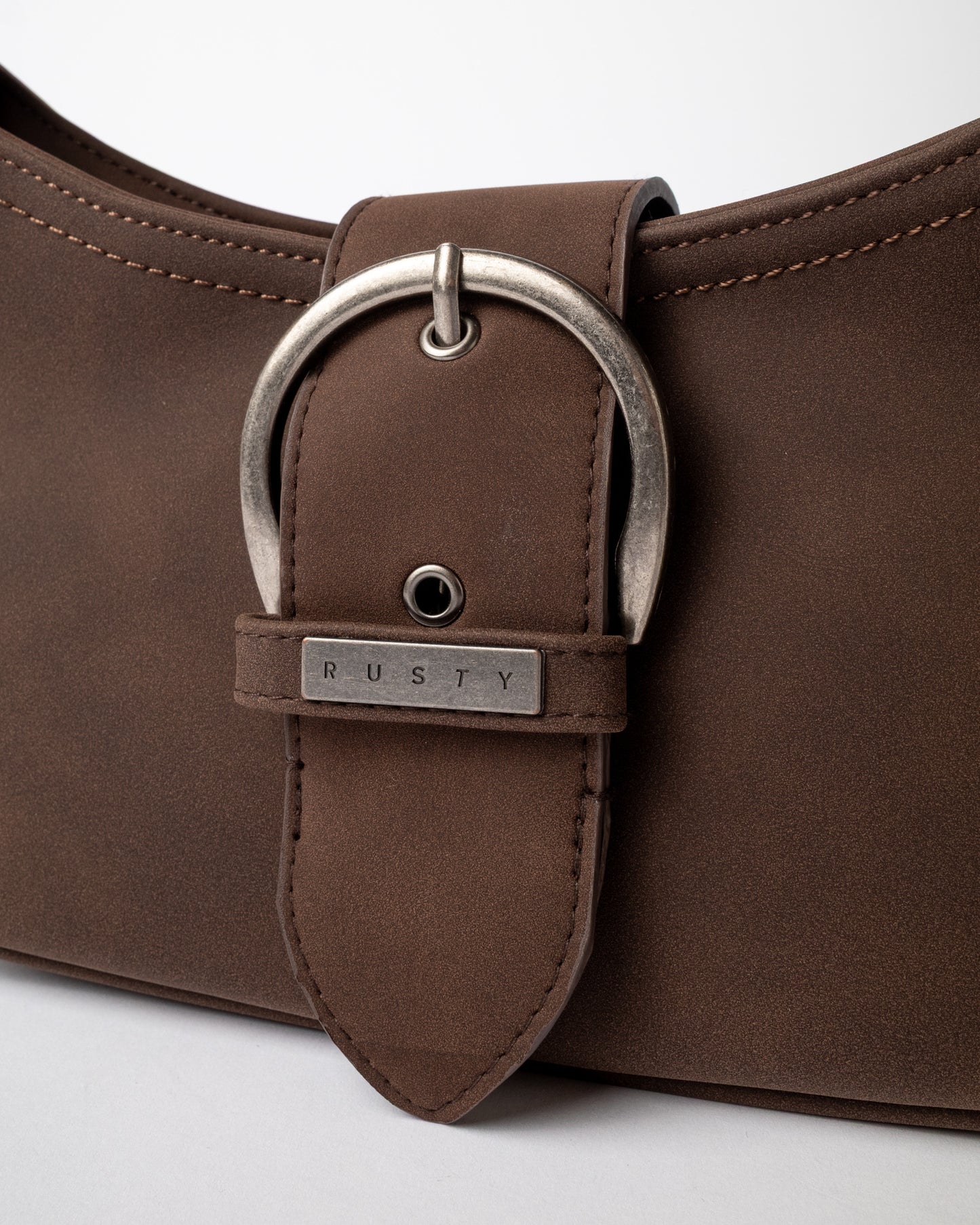 Cartera Rodeo Suede Handbag Pinecone