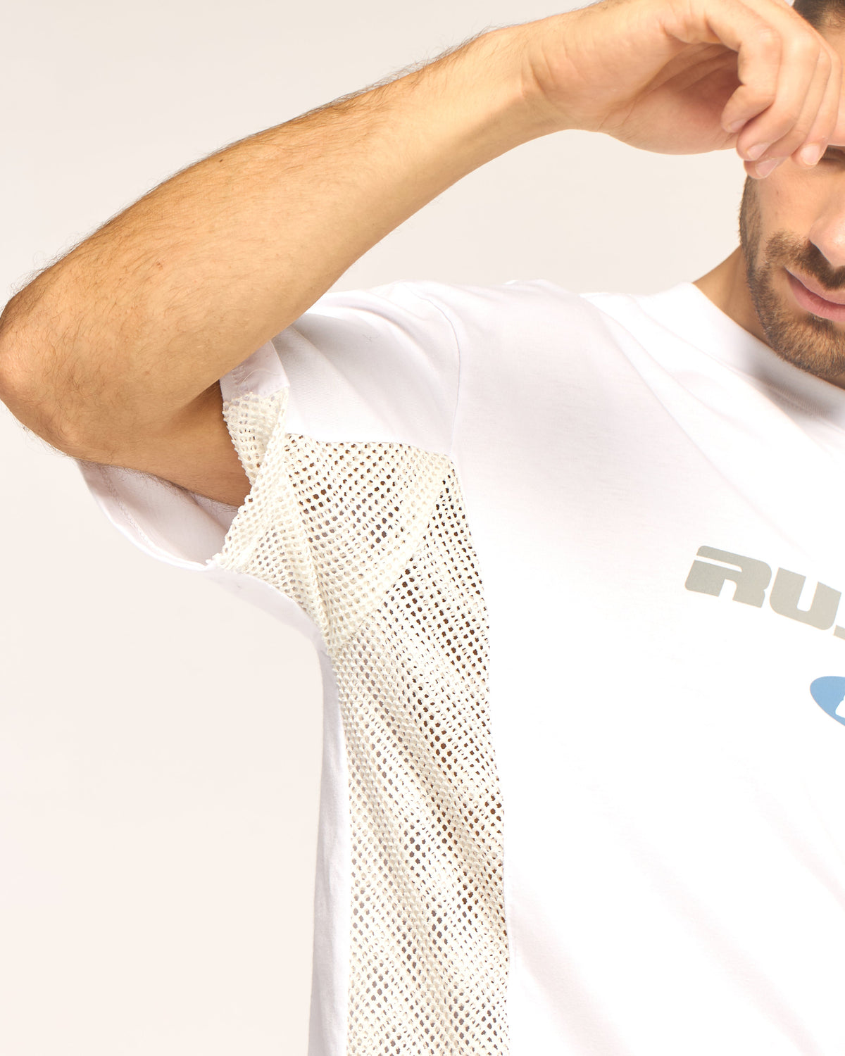 Remera Rodman Ov White
