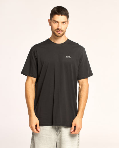 Remera Mystic Black Ash