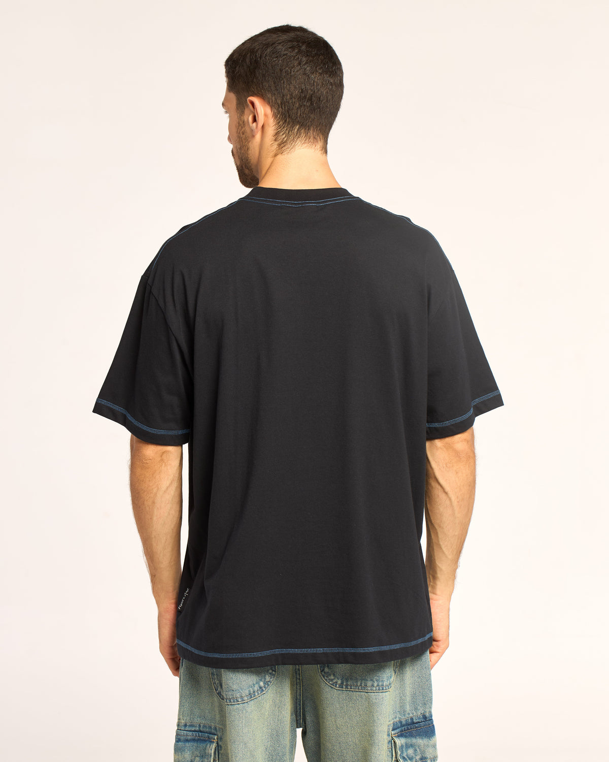 Remera Bus Down Ov Black