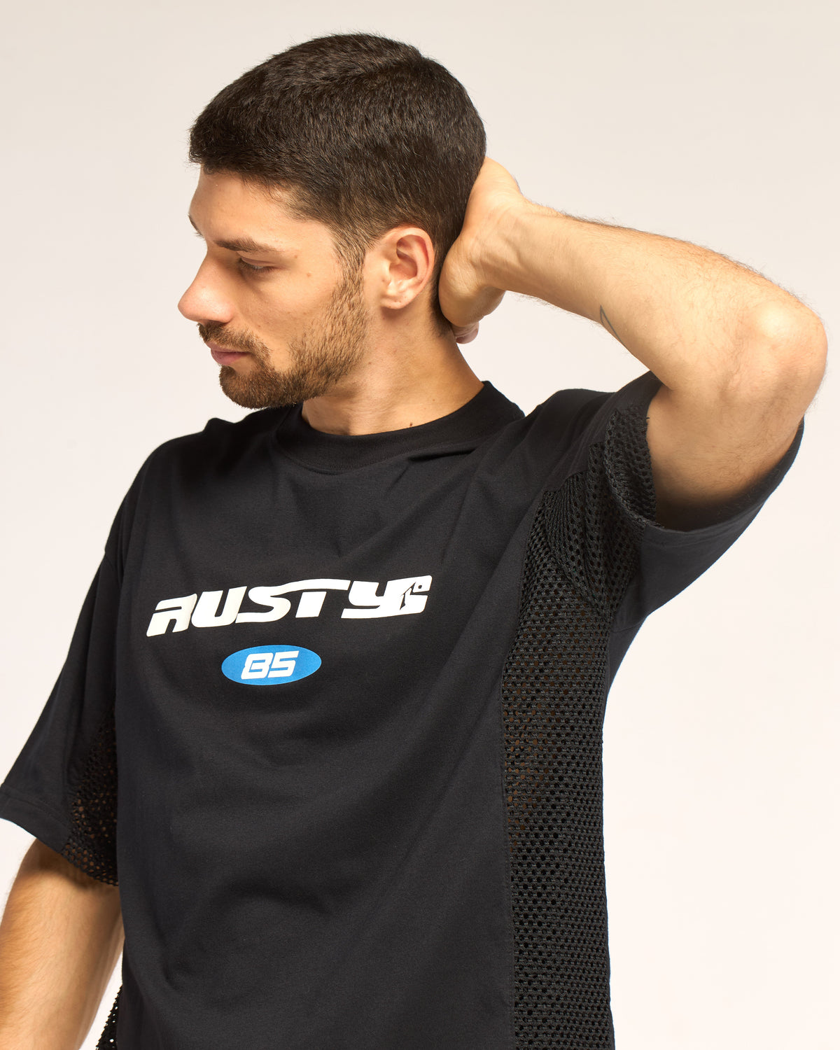 Remera Rodman Ov Black