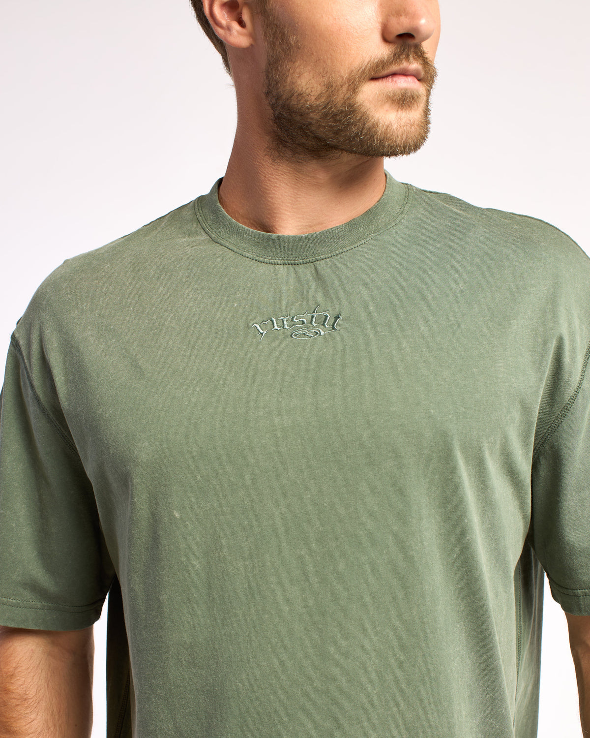 Remera Wild Peace Rx Process Army
