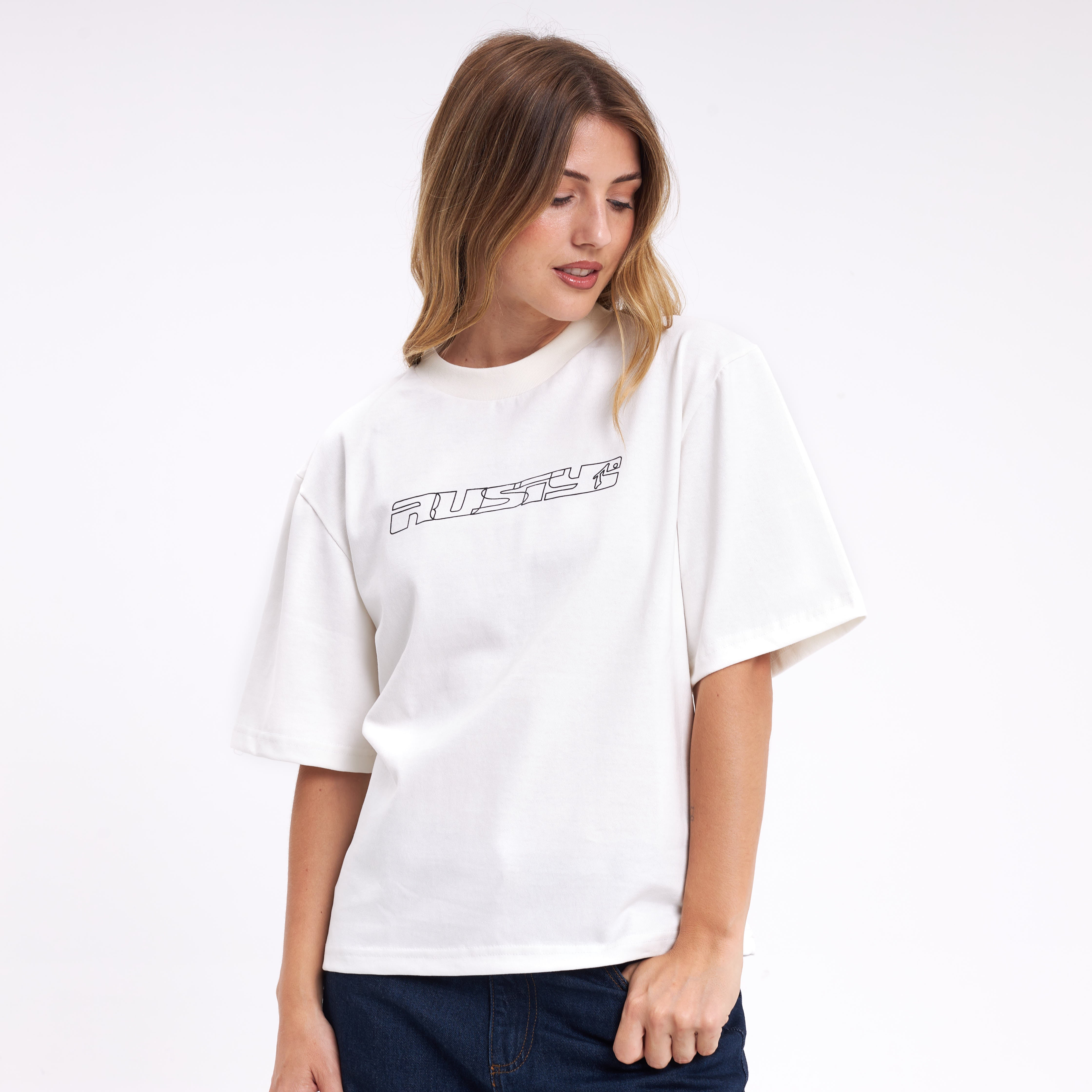 Remera Essential Crop Boxy Fit Off White
