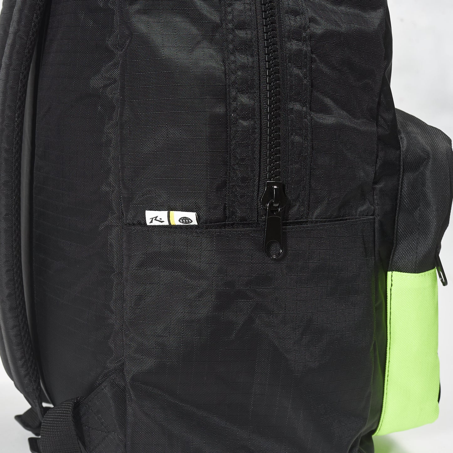 Mochila Groove Black