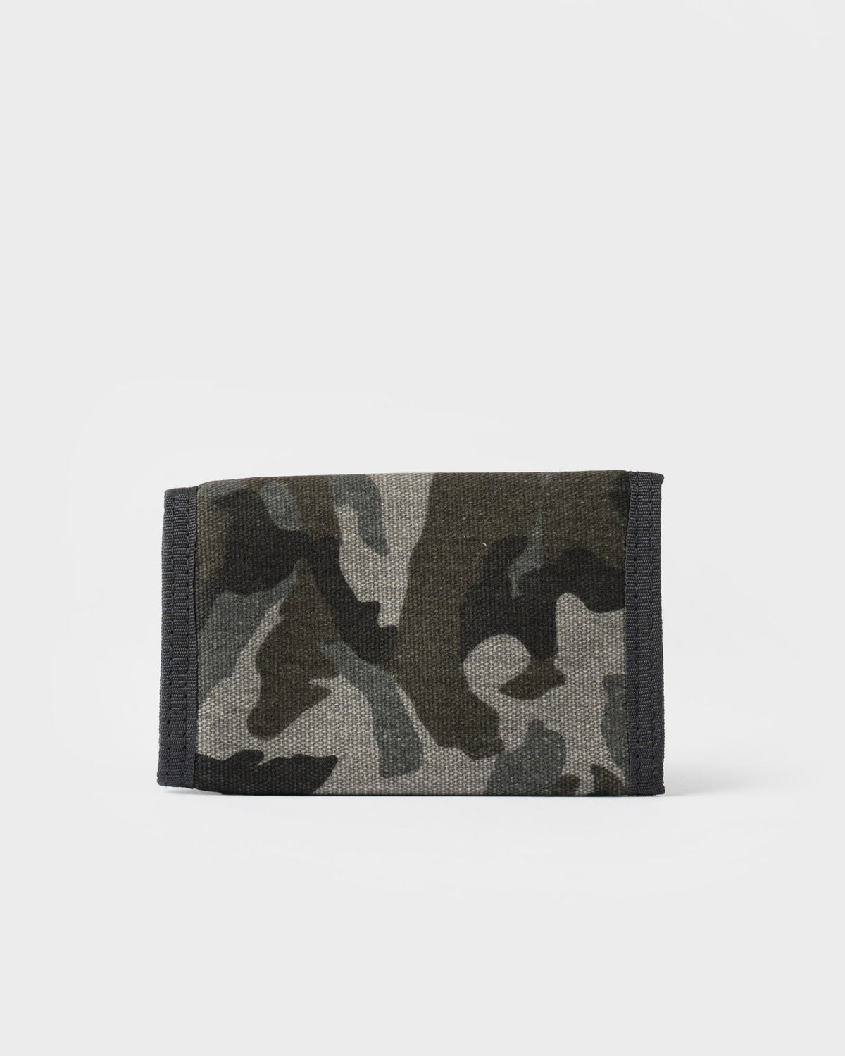 Billetera Rambo Tri-Fold Grey Camo 1