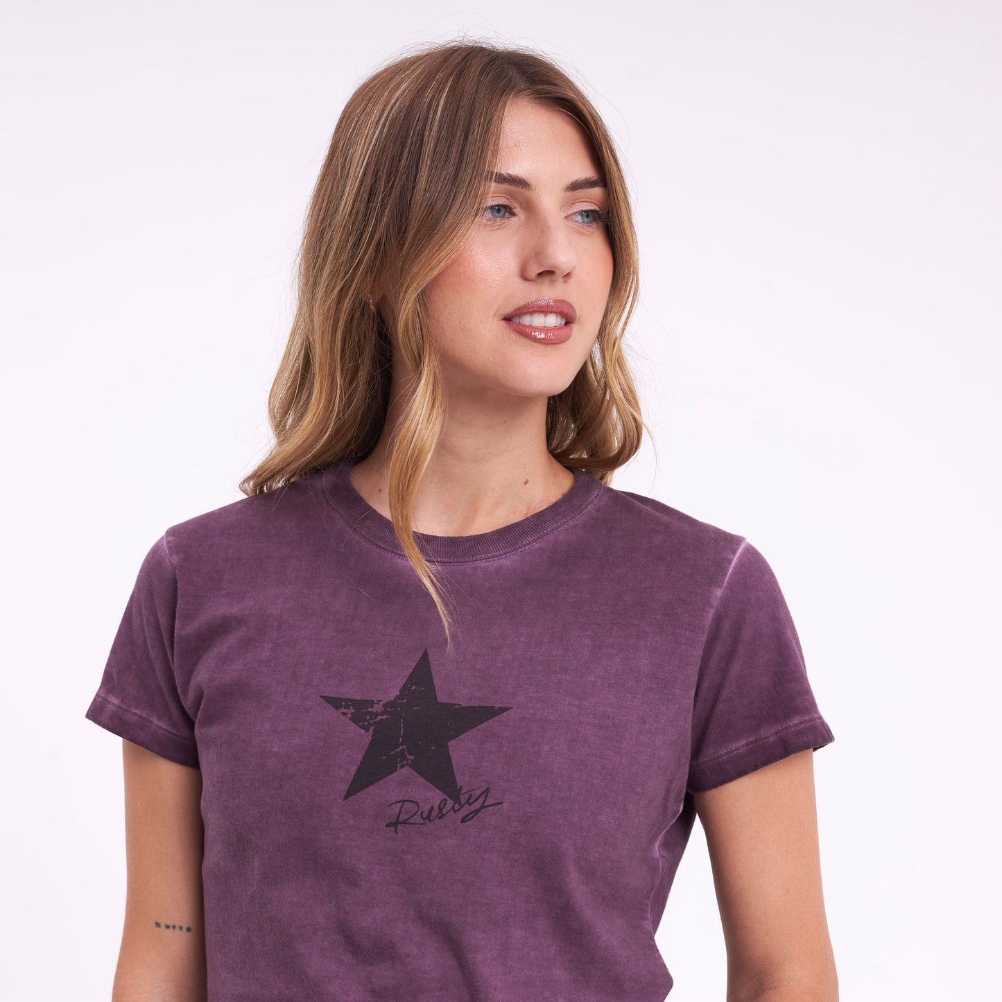 Remera Scrappy Relaxed Mini Burgundy