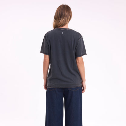 Remera Script Diddy Relaxed Washed Black