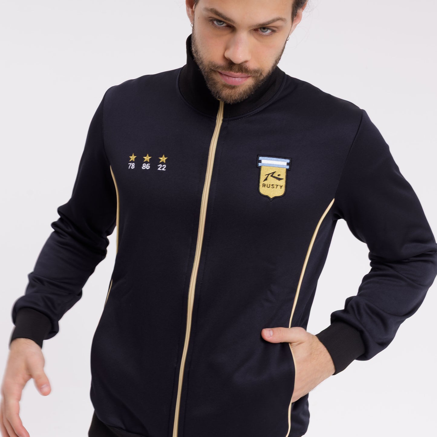 Campera Canguro Sean Eternos Negro