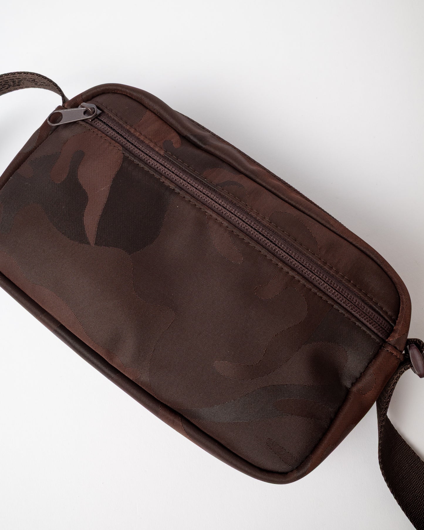 Cartera Stellar Nylon Camo Side Bag Java