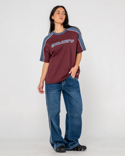 Remera Timmy Target Oversize Cranberry