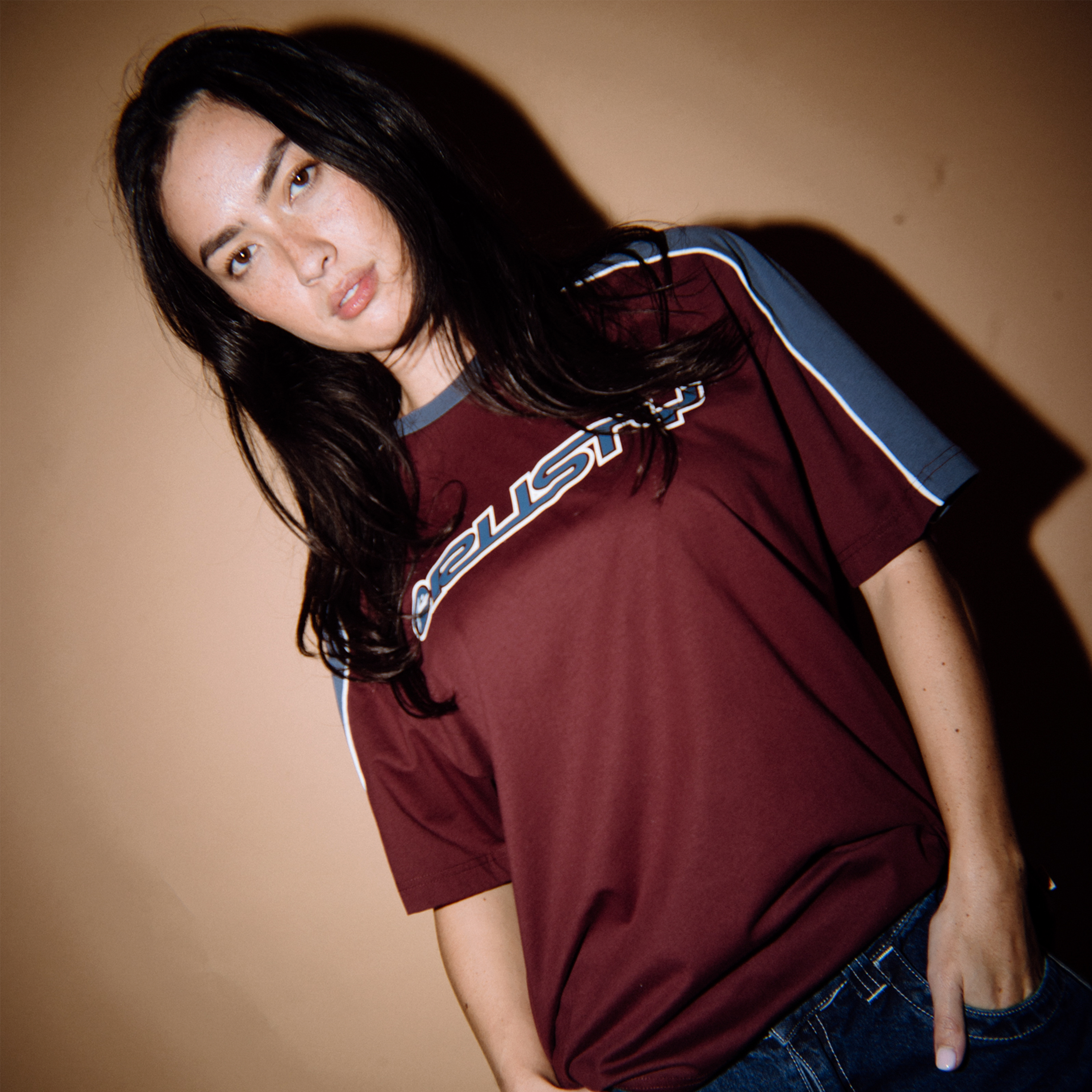 Remera Timmy Target Oversize Cranberry