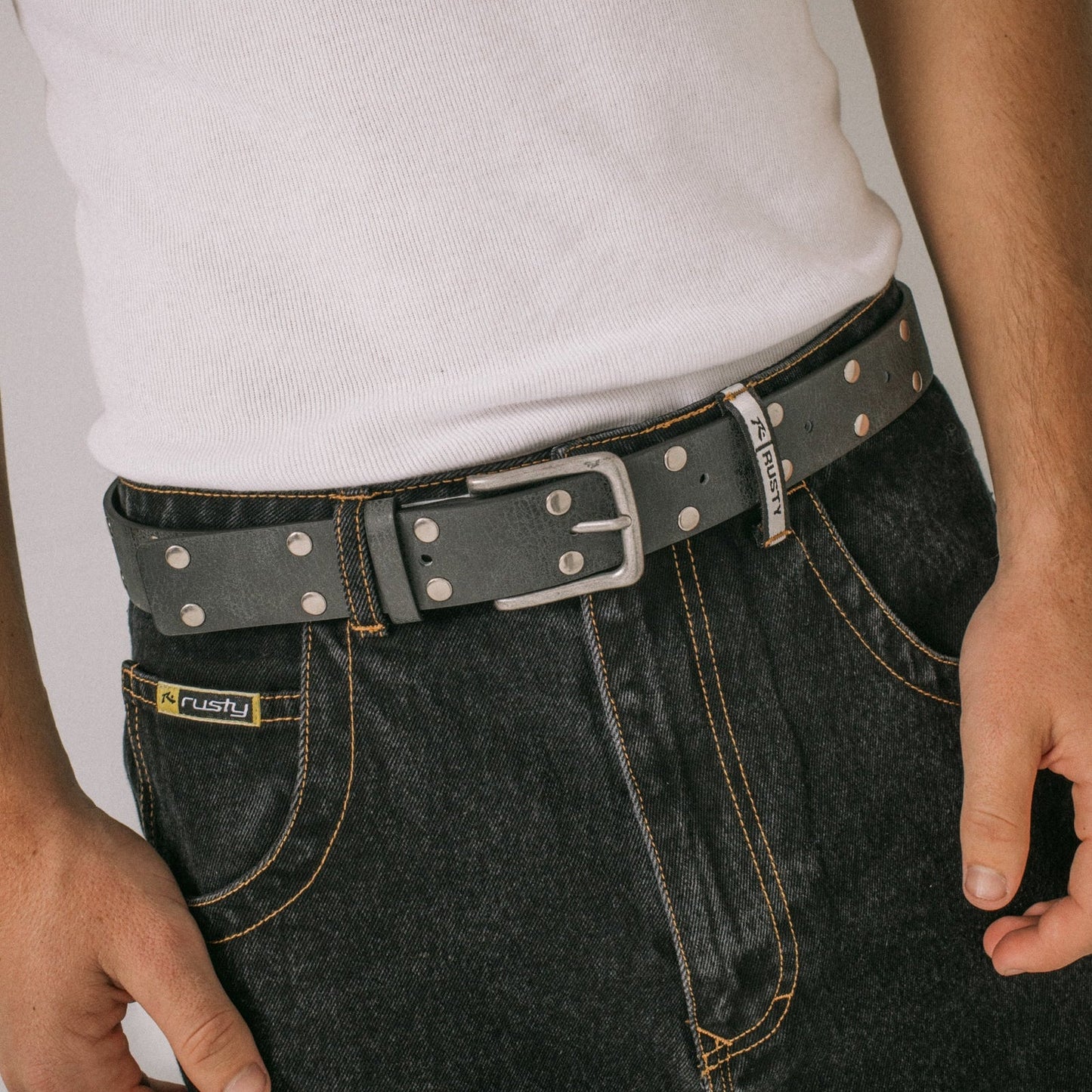 Cinturon Worn Out Stud Belt Black