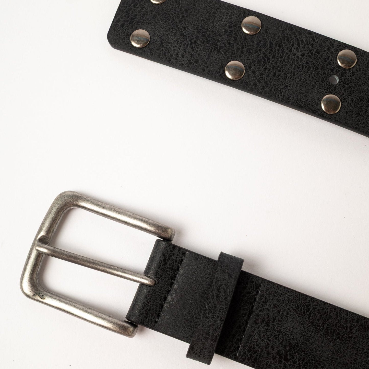 Cinturon Worn Out Stud Belt Black