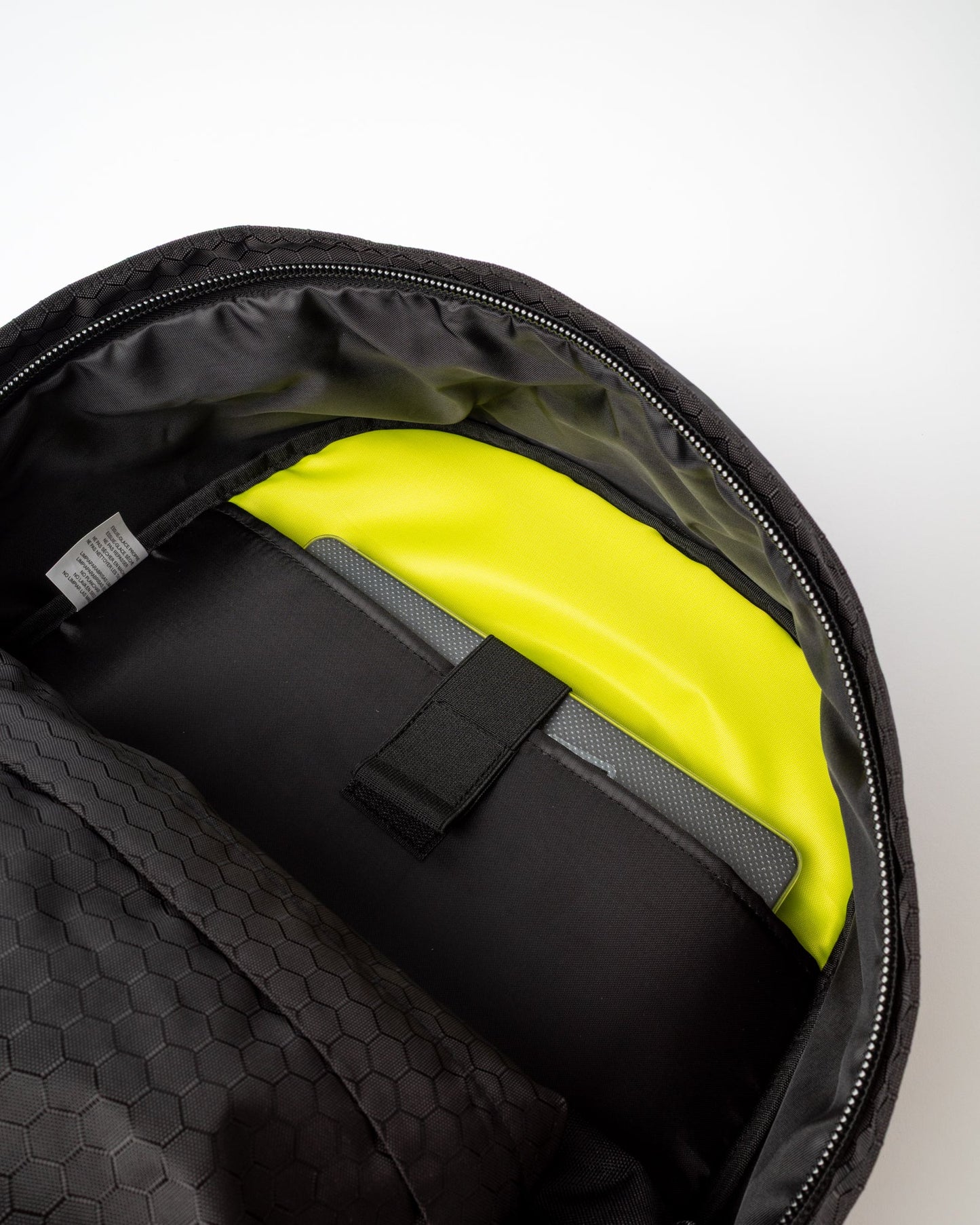 Mochila Voltage Backpack Black/Sulphur