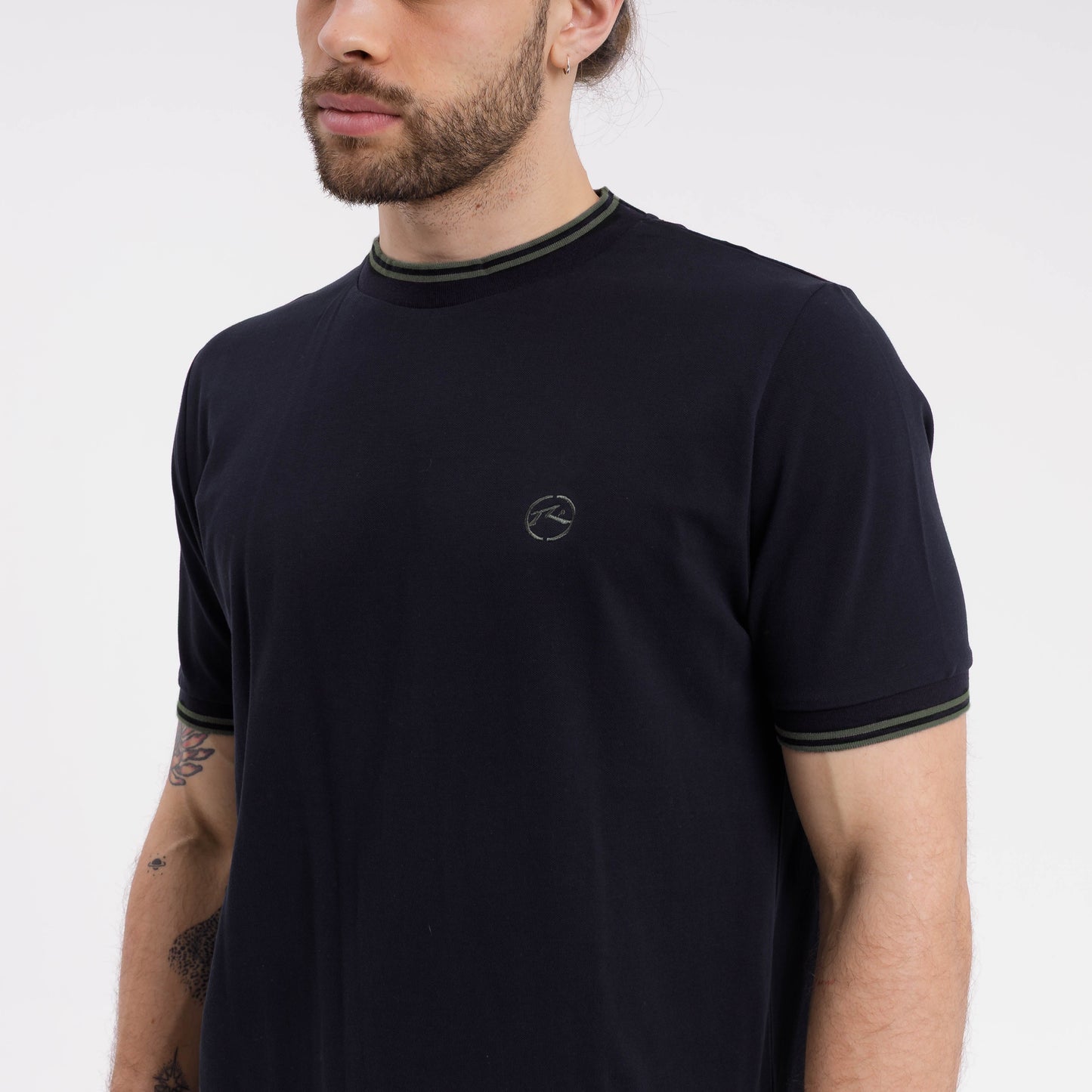 Remera Zircoon Black