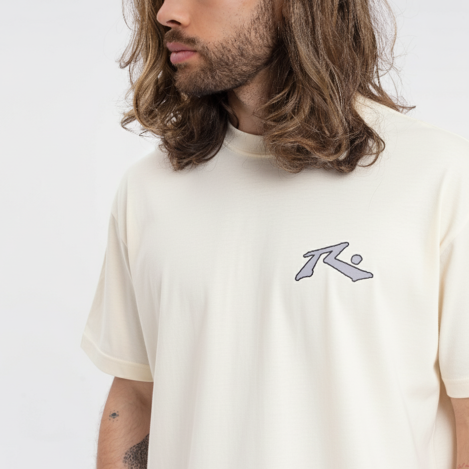 Remera Competition 2.0 Off White/Grey