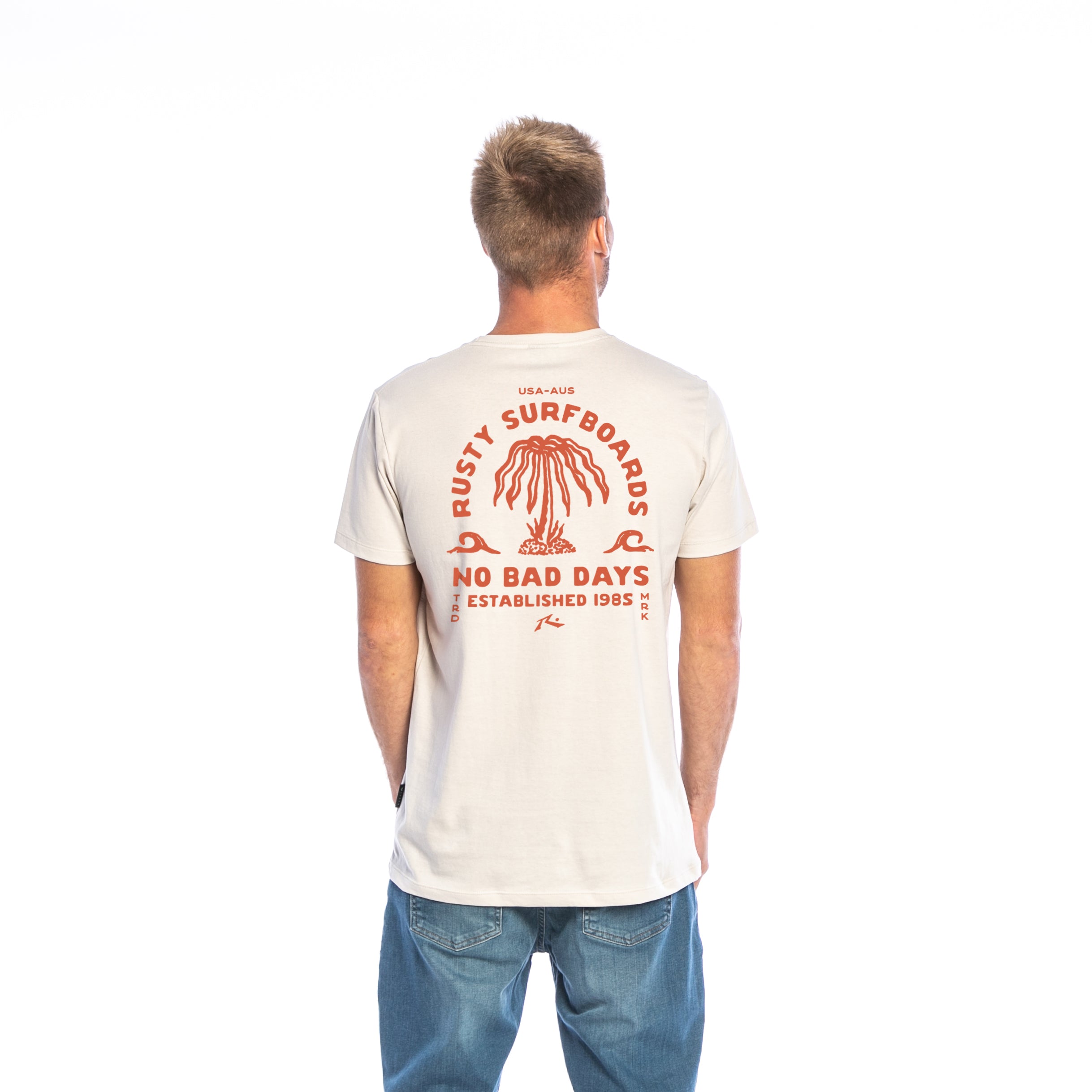 Remera Mc Apparition Island Crudo Egret