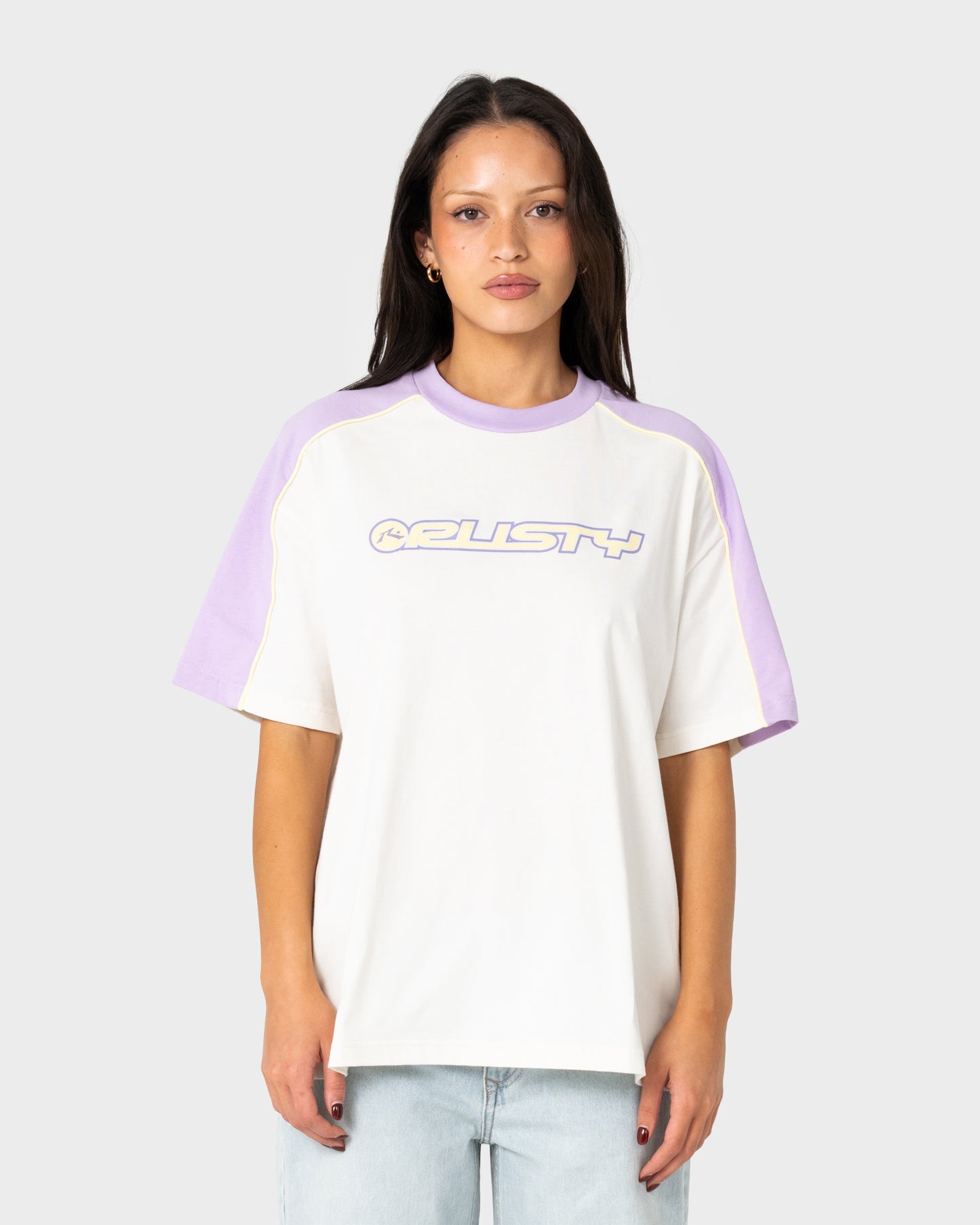 Remera Timmy Target 220 Oversize Cream/Mulberry Purple