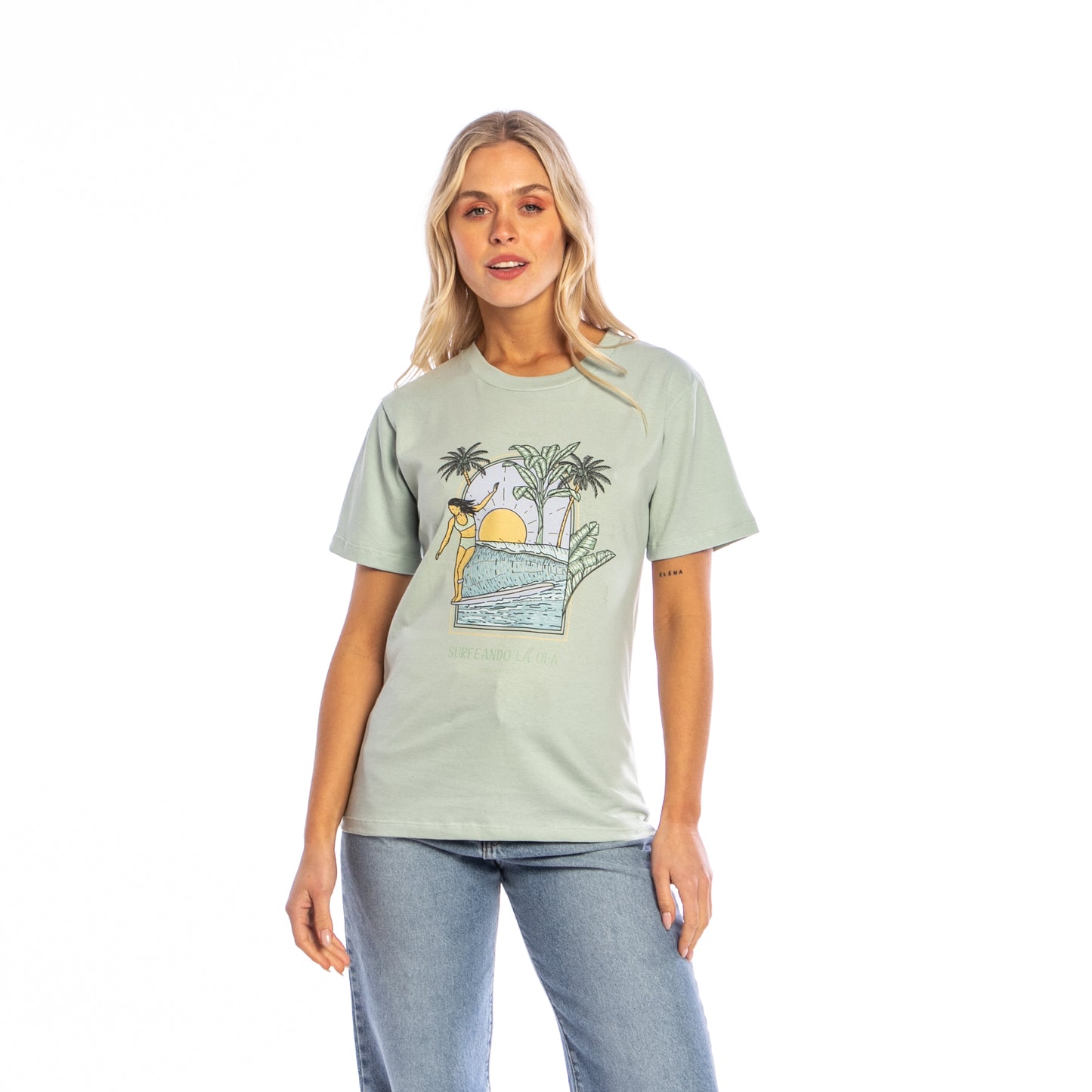 Remera Mc  Surfeando La Ola Relaxed Fit Tee