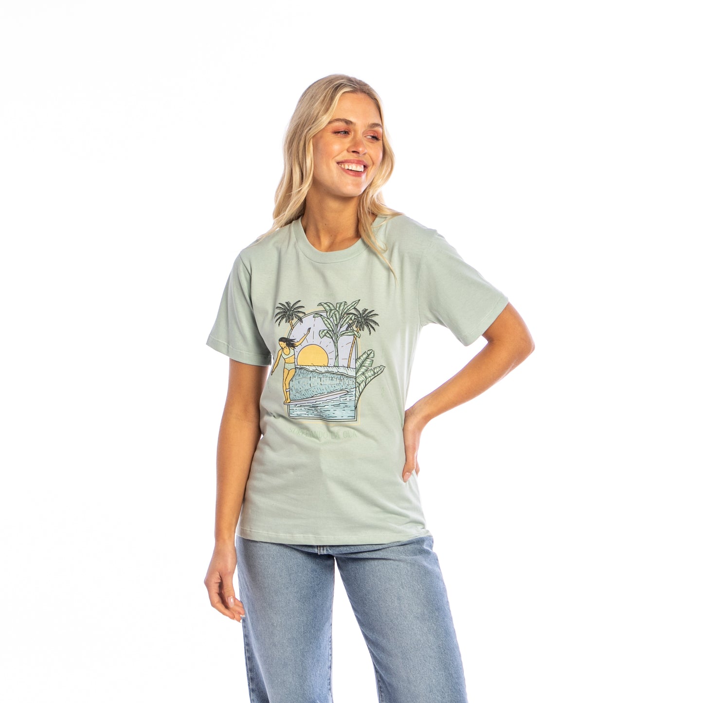 Remera Mc  Surfeando La Ola Relaxed Fit Tee